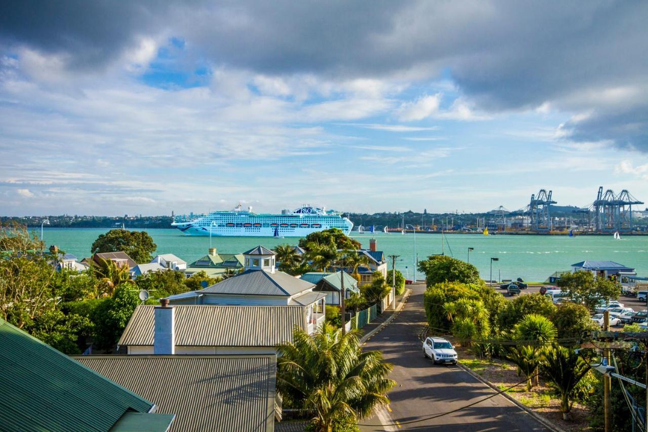 Devonport Harbour View Hotel Auckland Bagian luar foto